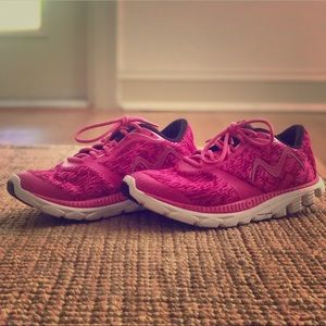 Women’s Shape Running/Walking Sneakers
